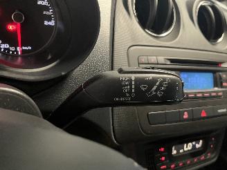 Seat Ibiza Ibiza IV (6J5) Hatchback 5-drs 1.2 TDI Ecomotive (CFWA) [55kW]  (06-20=
10/05-2015) picture 19