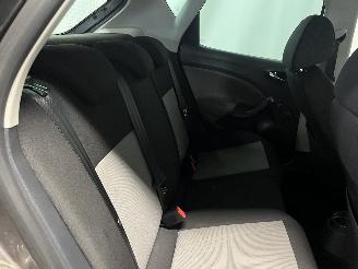 Seat Ibiza Ibiza IV (6J5) Hatchback 5-drs 1.2 TDI Ecomotive (CFWA) [55kW]  (06-20=
10/05-2015) picture 13