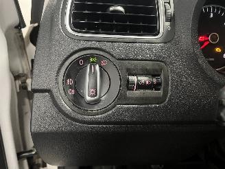 Volkswagen Polo Polo V (6R) Hatchback 1.2 TDI 12V BlueMotion (CFWA(Euro 5)) [55kW]  (1=
0-2009/05-2014) picture 21