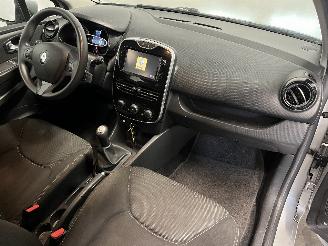 Renault Clio Clio IV Estate/Grandtour (7R) Combi 5-drs 1.5 Energy dCi 90 FAP (K9K-6=
29) [66kW]  (11-2012/08-2021) picture 11