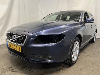 Schadeauto Volvo V-70 V70 (BW) Combi 2.0 D3/D4 20V (D5204T3) [120kW]  (03-2010/12-2015) 2012/6
