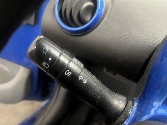 Toyota Aygo Aygo (B10) Hatchback 1.0 12V VVT-i (1KR-FE) [50kW]  (07-2005/05-2014) picture 17