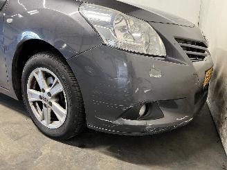 Toyota Verso Verso MPV 2.0 16V D-4D-F (1AD-FTV(Euro 4)) [93kW]  (04-2009/08-2018) picture 14