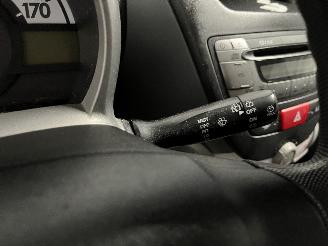 Toyota Aygo Aygo (B10) Hatchback 1.0 12V VVT-i (1KR-FE) [50kW]  (07-2005/05-2014) picture 29