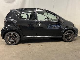 Toyota Aygo Aygo (B10) Hatchback 1.0 12V VVT-i (1KR-FE) [50kW]  (07-2005/05-2014) picture 10