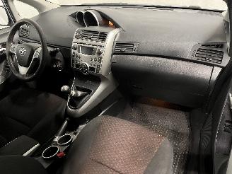 Toyota Verso Verso MPV 1.6 16V VVT-i (1ZRFAE) [97kW]  (04-2009/08-2018) picture 13