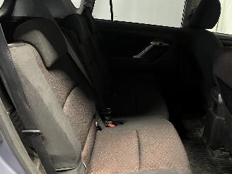 Toyota Verso Verso MPV 1.6 16V VVT-i (1ZRFAE) [97kW]  (04-2009/08-2018) picture 14