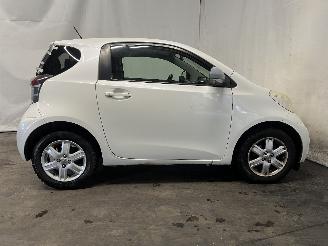 Toyota iQ iQ Hatchback 3-drs 1.0 12V VVT-i (1KR-FE) [50kW]  (01-2009/12-2015) picture 6