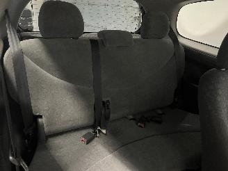 Toyota Yaris Yaris (P1) Hatchback 1.5 T Sport 16V VVT-i (1NZFE) [78kW]  (04-2001/09=
-2005) picture 20