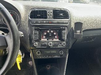 Volkswagen Polo Polo V (6R) Hatchback 1.6 TDI 16V 105 (CAYC(Euro 5)) [77kW]  (06-2009/=
08-2015) picture 18