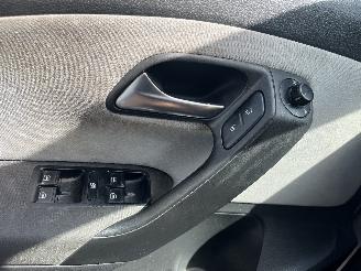 Volkswagen Polo Polo V (6R) Hatchback 1.6 TDI 16V 105 (CAYC(Euro 5)) [77kW]  (06-2009/=
08-2015) picture 23