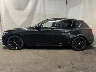 BMW 1-serie 1 serie (F20) Hatchback 5-drs 118i 1.5 TwinPower 12V (B38-B15A) [100kW=
]  (07-2015/06-2019) picture 3