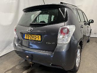 Toyota Verso Verso MPV 2.0 16V D-4D-F (1AD-FTV(Euro 4)) [93kW]  (04-2009/08-2018) picture 9