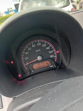 Suzuki Alto Alto Hatchback 5-drs 1.0 12V (K10B) [50kW]  (01-2009/...) picture 2