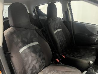 Suzuki Alto Alto Hatchback 5-drs 1.0 12V (K10B) [50kW]  (01-2009/...) picture 9