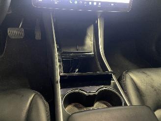 Tesla Model 3 Model 3 Sedan Model 3 (A0003K87Model 3) [175kW]  (04-2019/...) picture 17