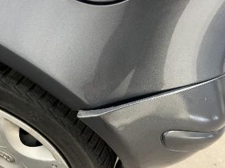 Renault Mégane Megane III Grandtour (KZ) Combi 5-drs 1.2 16V TCE 115 (H5F-400(H5F-A4)=
) [85kW]  (03-2012/02-2016) picture 31