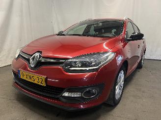 Vaurioauto  passenger cars Renault Mégane Megane III Grandtour (KZ) Combi 5-drs 1.2 16V TCE 115 (H5F-400(H5F-A4)=
) [85kW]  (03-2012/02-2016) 2014/9