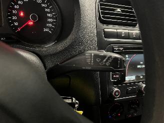 Volkswagen Polo Polo V (6R) Hatchback 1.2 TDI 12V BlueMotion (CFWA(Euro 5)) [55kW]  (1=
0-2009/05-2014) picture 18
