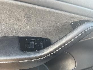 Tesla Model 3 Model 3 Sedan Long Range 75kWh (A0003K87Long Range 75kWh) [220kW]  (03=
-2019/...) picture 27