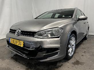 Damaged car Volkswagen Golf Golf VII Variant (AUVV) Combi 1.2 TSI BlueMotion 16V (CJZA) [77kW]  (0=
4-2013/12-2020) 2014/8