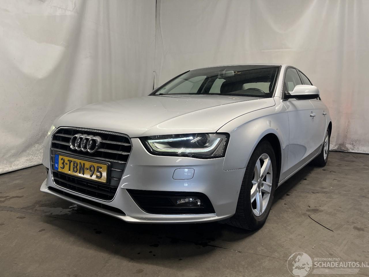 Audi A4 A4 (B8) Sedan 1.8 TFSI 16V (CJEB(Euro 5; Euro 6)) [125kW]  (11-2011/12=
-2015)