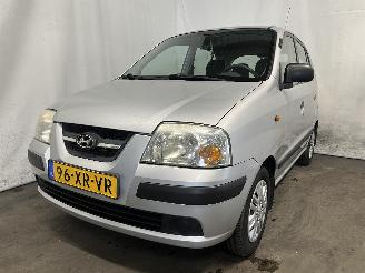 krockskadad bil auto Hyundai Atos Atos Hatchback 1.1 12V (G4HG) [46kW]  (01-1997/12-2008) 2007/9