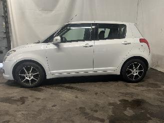 Suzuki Swift Swift (ZA/ZC/ZD1/2/3/9) Hatchback 1.3 VVT 16V (M13A VVT) [68kW]  (02-2=
005/06-2012) picture 4