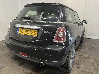 Mini Mini Mini (R56) Hatchback 1.6 16V Cooper (N16-B16A) [90kW]  (09-2009/11-201=
3) picture 5