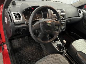 Skoda Fabia Fabia II Combi Combi 5-drs 1.4i 16V (BXW) [63kW]  (10-2007/12-2014) picture 12