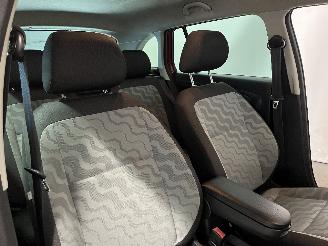 Skoda Fabia Fabia II Combi Combi 5-drs 1.4i 16V (BXW) [63kW]  (10-2007/12-2014) picture 9