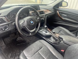 BMW 3-serie 3 serie (F30) Sedan 328i 2.0 16V (N20-B20A) [180kW]  (11-2011/10-2018)= picture 13