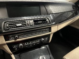 BMW 5-serie 5 serie (F10) Sedan 528i 24V (N53-B30A) [190kW]  (03-2010/08-2011) picture 30