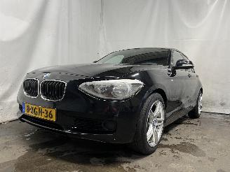 Unfallwagen BMW 1-serie 1 serie (F20) Hatchback 5-drs 114i 1.6 16V (N13-B16A) [75kW]  (07-2012=
/02-2015) 2012/10