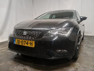 Schadeauto Seat Leon Leon ST (5FF) Combi 5-drs 1.0 TSI 12V (CHZD) [85kW]  (05-2015/08-2020)= 2016/7