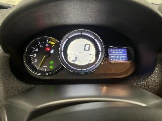 Renault Mégane Megane III Grandtour (KZ) Combi 5-drs 1.4 16V TCe 130 (H4J-700(H4J-A7)=
) [96kW]  (05-2009/02-2016) picture 22