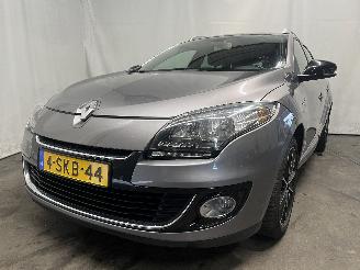 Avarii autoturisme Renault Mégane Megane III Grandtour (KZ) Combi 5-drs 1.2 16V TCE 115 (H5F-400(H5F-A4)=
) [85kW]  (03-2012/02-2016) 2013/10