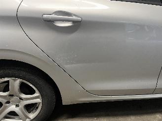 Peugeot 208 208 I (CA/CC/CK/CL) Hatchback 1.2 Vti 12V PureTech 82 (EB2F(HMZ)) [60k=
W]  (03-2012/12-2019) picture 9