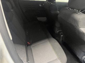 Citroën C3 C3 (SX/SW) Hatchback 1.2 Vti 12V PureTech (EB2FA(HMR)) [61kW]  (05-201=
8/...) picture 10