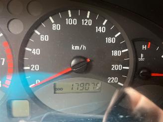 Ssang yong Rexton Rexton SUV 2.3 16V RX 230 (M161.970) [110kW]  (05-2002/12-2012) picture 2