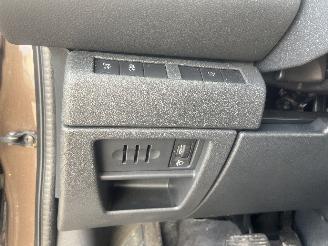 Peugeot 3008 3008 I (0U/HU) MPV 2.0 HYbrid4 16V (DW10CTED4(RHC)) [147kW]  (02-2011/=
08-2016) picture 23
