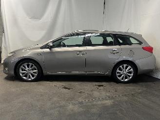 Toyota Auris Auris Touring Sports (E18) Combi 1.8 16V Hybrid (2ZRFXE) [100kW]  (07-=
2013/12-2018) picture 4