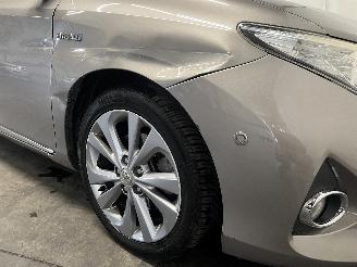 Toyota Auris Auris Touring Sports (E18) Combi 1.8 16V Hybrid (2ZRFXE) [100kW]  (07-=
2013/12-2018) picture 8