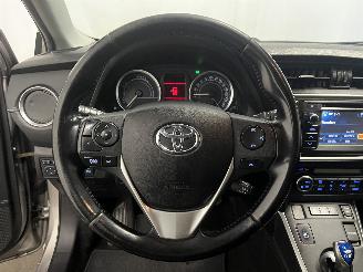 Toyota Auris Auris Touring Sports (E18) Combi 1.8 16V Hybrid (2ZRFXE) [100kW]  (07-=
2013/12-2018) picture 17