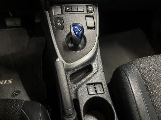 Toyota Auris Auris Touring Sports (E18) Combi 1.8 16V Hybrid (2ZRFXE) [100kW]  (07-=
2013/12-2018) picture 18