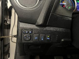 Toyota Auris Auris Touring Sports (E18) Combi 1.8 16V Hybrid (2ZRFXE) [100kW]  (07-=
2013/12-2018) picture 23