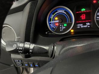 Toyota Auris Auris Touring Sports (E18) Combi 1.8 16V Hybrid (2ZRFXE) [100kW]  (07-=
2013/12-2018) picture 22
