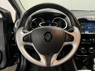 Renault Clio Clio IV Estate/Grandtour (7R) Combi 5-drs 1.5 Energy dCi 90 FAP (K9K-6=
38) [66kW]  (11-2012/08-2021) picture 17