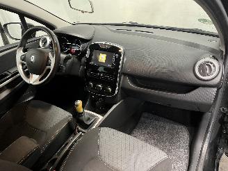 Renault Clio Clio IV Estate/Grandtour (7R) Combi 5-drs 1.5 Energy dCi 90 FAP (K9K-6=
38) [66kW]  (11-2012/08-2021) picture 13