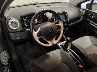 Renault Clio Clio IV Estate/Grandtour (7R) Combi 5-drs 1.5 Energy dCi 90 FAP (K9K-6=
38) [66kW]  (11-2012/08-2021) picture 16